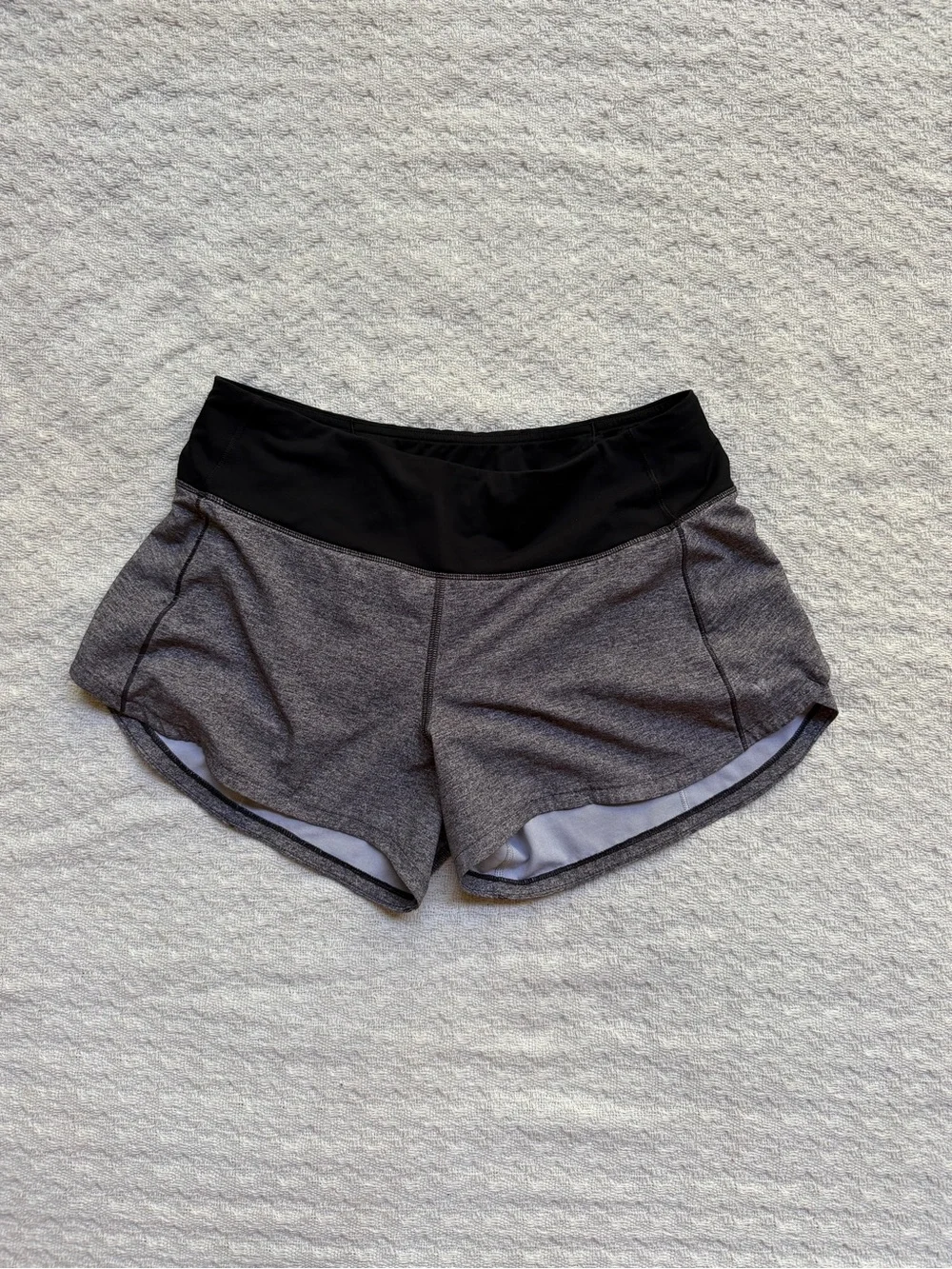 Women’s Lululemon Gray Speed Up Shorts with Black Waistband
